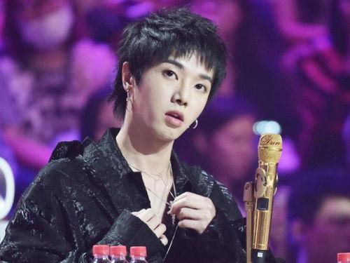 小桀最新爆料是真的吗视频,揭秘“是真的吗”视频真相  第2张