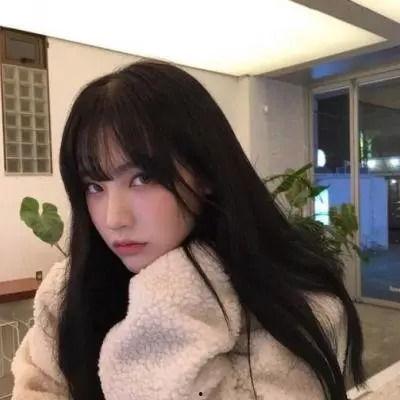 娱乐吃瓜酱精致女生,娱乐吃瓜酱的时尚生活指南 第2张 娱乐吃瓜酱精致女生,娱乐吃瓜酱的时尚生活指南 第2张